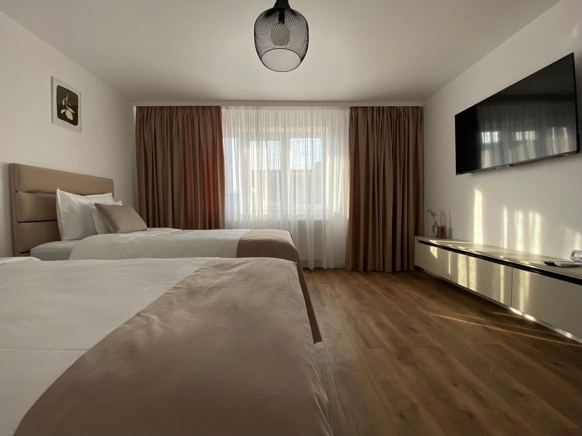 Cosy Apartments & Bistro Pufesti 외부 사진